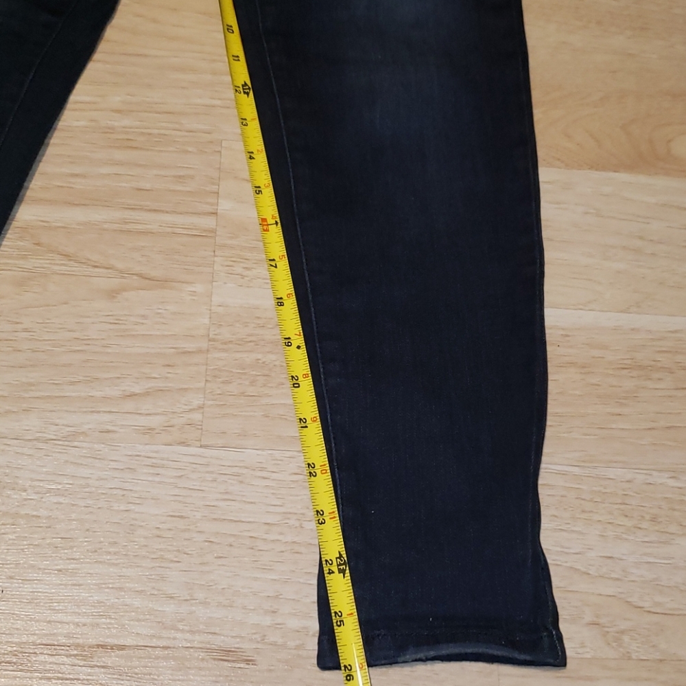 Jeans - Picture 2 of 6